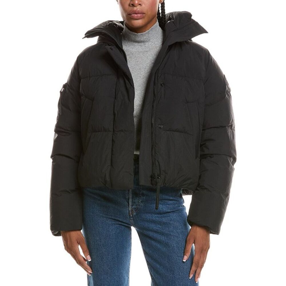 Canada Goose Womens Chilliwack Down Puffer Jacket
